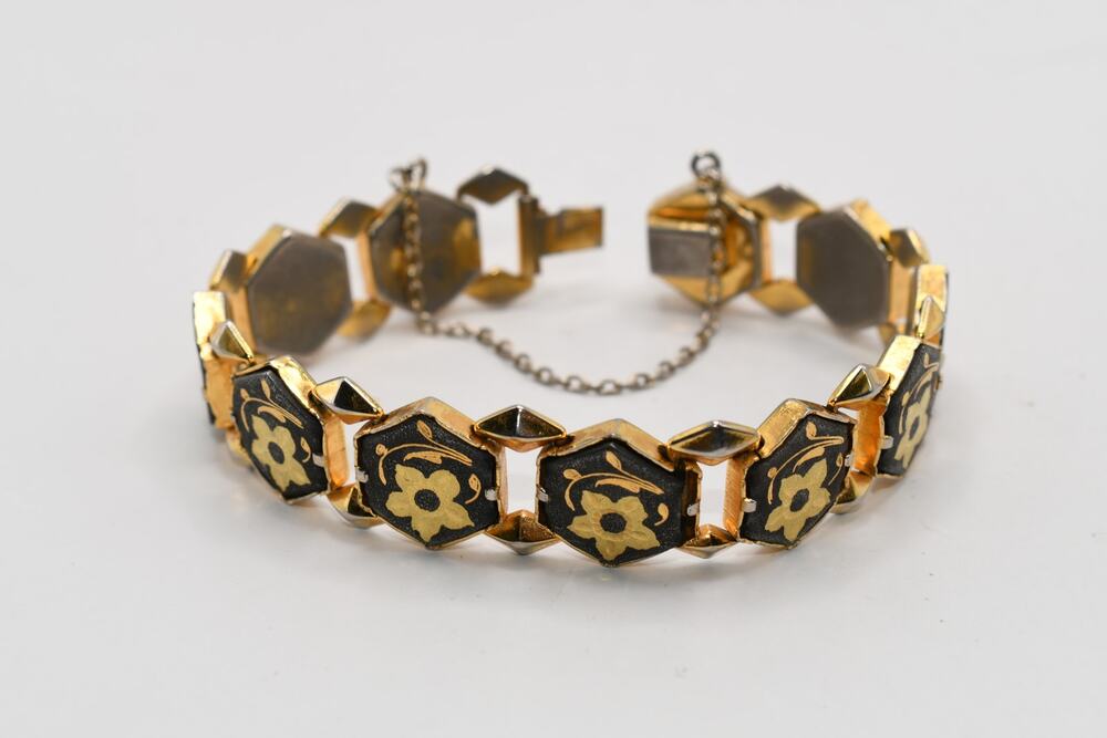 Vintage Damascene Bracelet Gold Inlay Floral Black Panel 7” Safety Chain